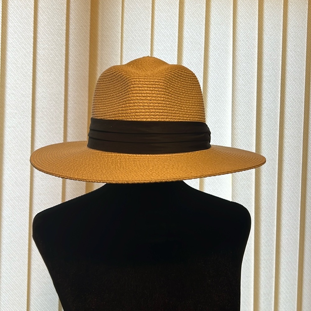 Furtalk fashion hat - new!